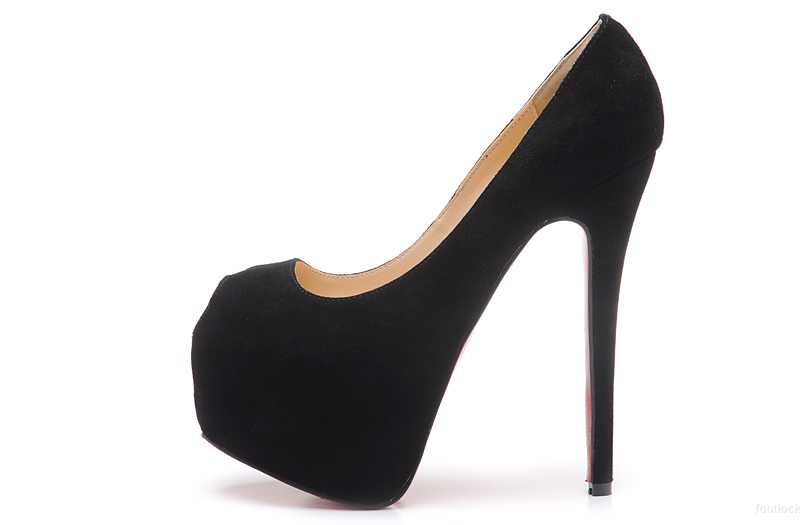 christian louboutin pas cher pascher envente soldes christian louboutin pas cher50
